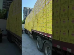 Savez-vous combien de cartons de nouilles instantanées Yang Zhang Gui sont chargés sur ce camion?