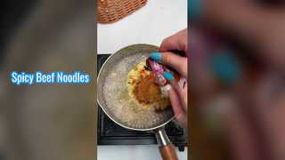 Nouilles vermicelles de bœuf épicées 189g x 12 barils