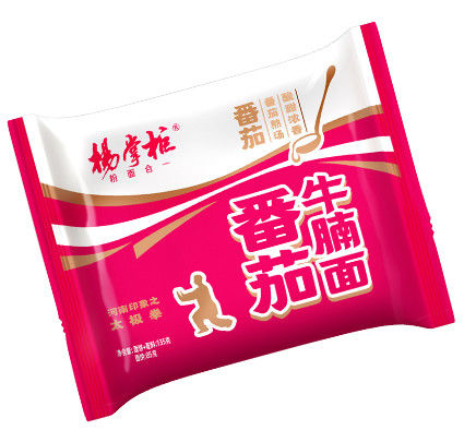 Non épicé Tomate bœuf saveur Nouilles instantanées OEM 129g*24 Ramen instantané sain