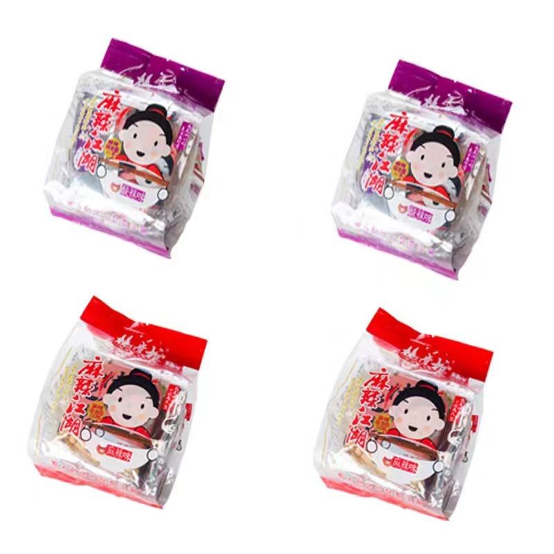 Des nouilles de vermicelli claires et douces, puissantes et délicieuses, une variété de pommes de terre.