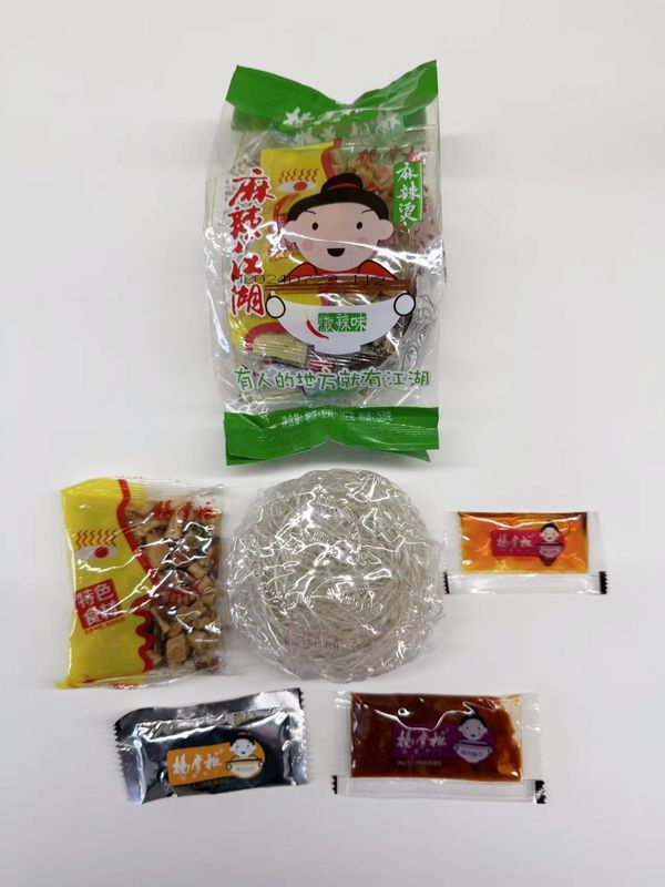 Méthode de cuisson à l'eau bouillante de la pomme de terre chinoise pour les amateurs de saveurs légèrement épicées