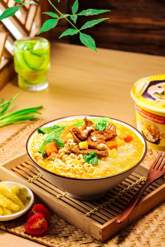 Normalisation du poids net des ingrédients de la sauce pour améliorer la précision de l'emballage et la fiabilité de la durée de conservation de 12 mois